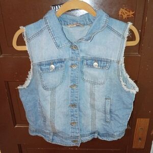 EUC Highway Jeans Blue and White Lace Denim Vest L